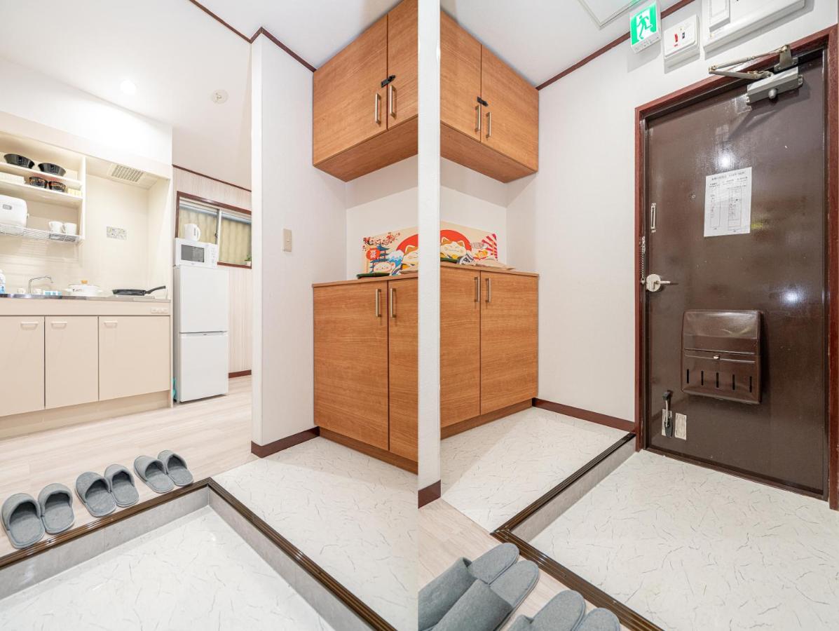 Shinjuku Convenience Hub: Steps from Shinokubo Station Apartment Tokyo Exterior photo